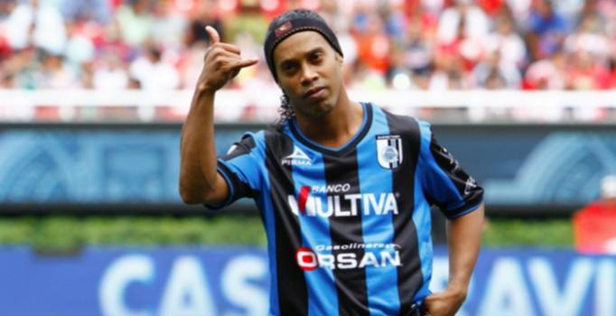 Erzurumspor'dan Ronaldinho bombası!