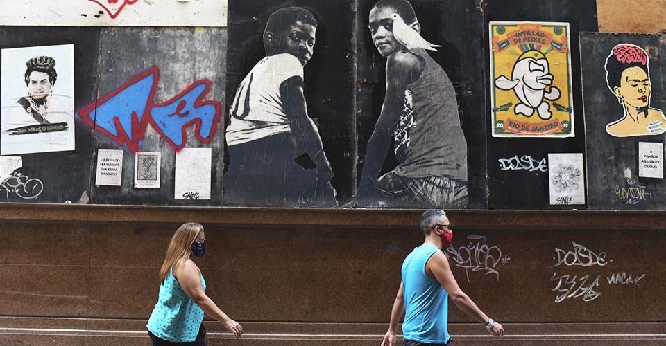 Son dakika! Kovid-19 3 ülkeyi sardı, durdurulamıyor