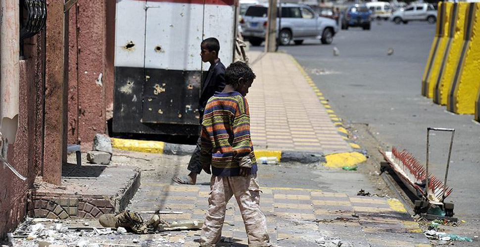 Yemen'de eve düşen havan mermisi 2 can aldı