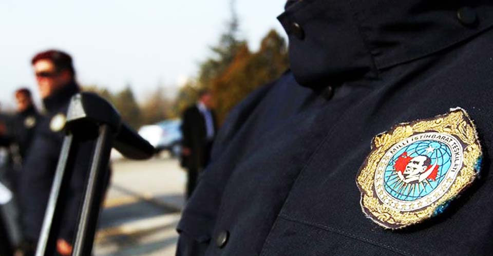 INTERPOL'ün aradığı DEAŞ'lı sınırda yakalandı