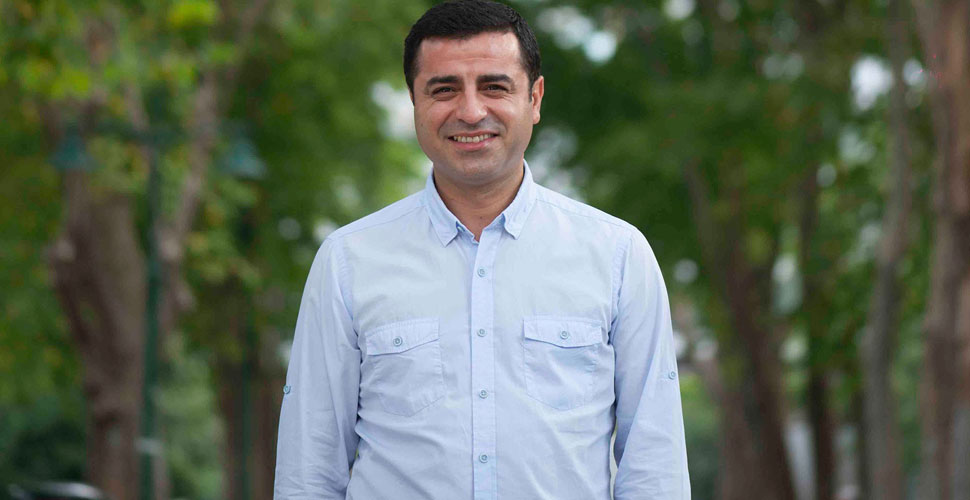 Demirtaş'tan 'çoklu baro' yorumu: Bu iktidar gidicidir