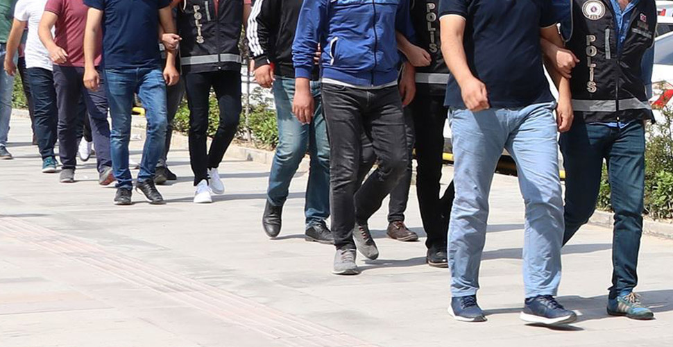 'Milyonluk' yasa dışı bahis operasyonu! Parayı Bitcoin alarak Kıbrıs'a kaçırmışlar