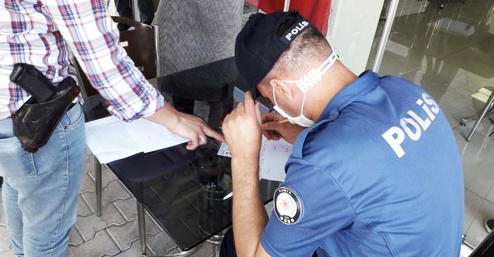 Trabzon'da 73 bin liralık maske cezası kesildi