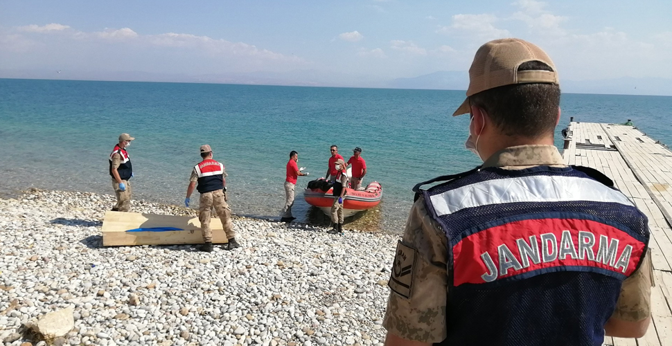 Van Gölü'nden çıkartılan ceset sayısı 50'ye yükseldi