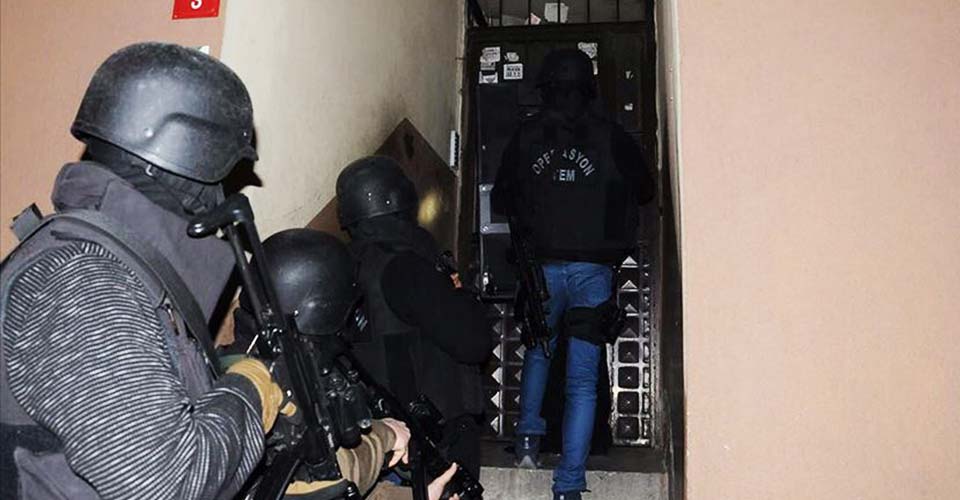 Son dakika! İstanbul'da DEAŞ baskınları! 15 ilçede çok sayıda şüpheli yakalandı