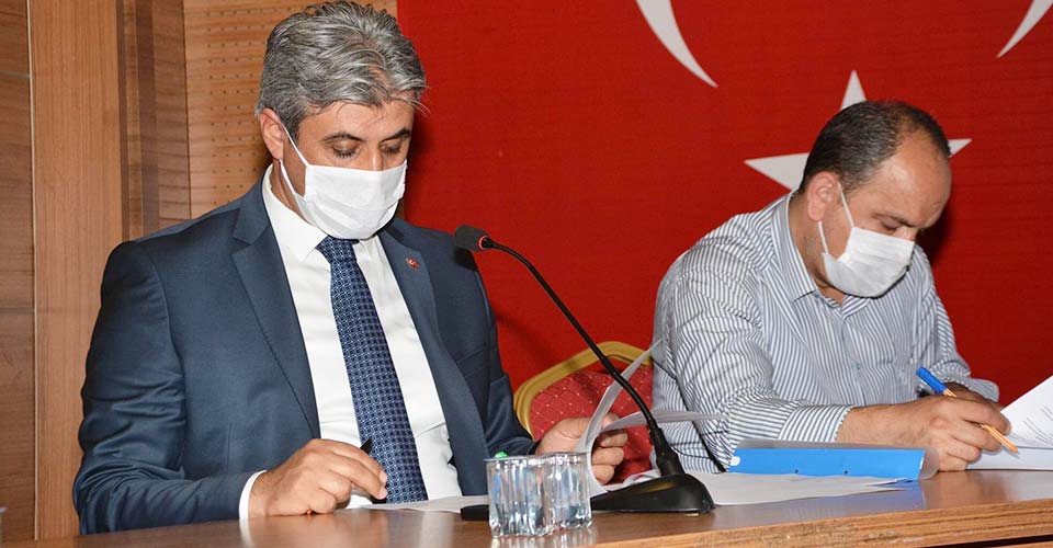 Yozgat'ta AK Partililer arasında 'ihale' gerginliği: Hukuka uygun ama vicdana değil!