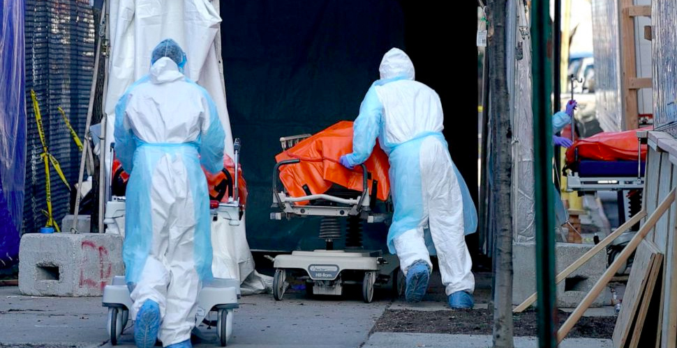 Koronavirüs ölümleri nedeniyle Teksas ve Arizona morglarında yer kalmadı