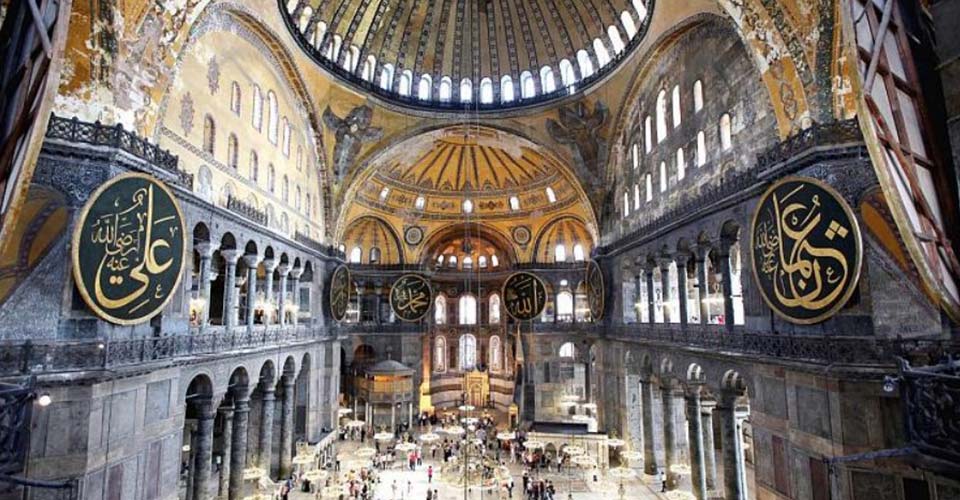 Kalın'dan 'Ayasofya' açıklaması: Mozaik ve freskler perde ile kapatılacak