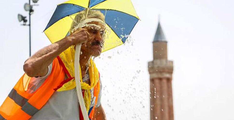 Antalya'da hava sıcaklığı 10 derece artacak