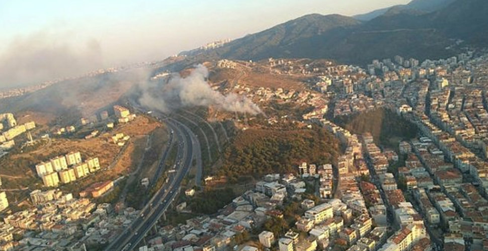 İzmir'de çıkan yangın kontrol altına alındı