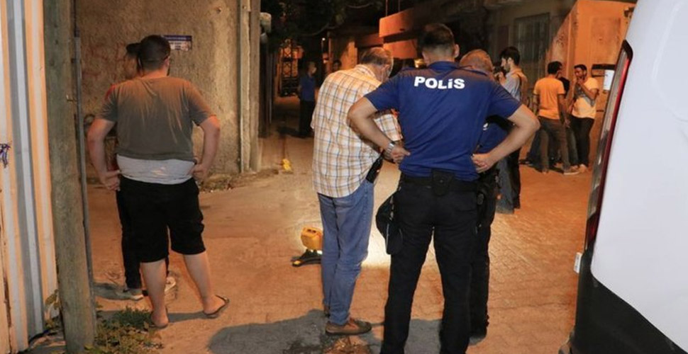 Adana'da dayısının silahlı saldırısına uğrayan genç ağır yaralı