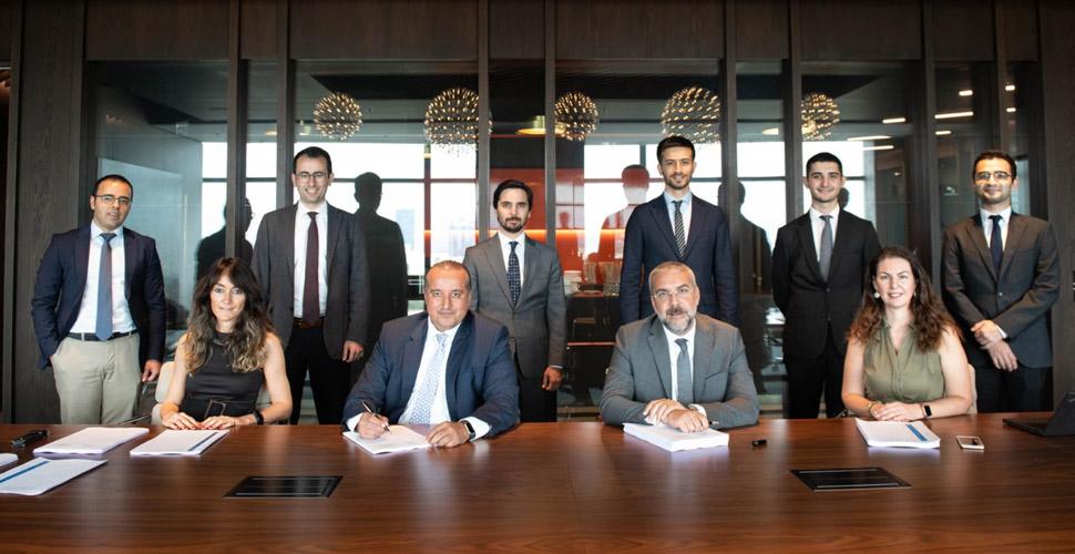 Finans piyasaları Arkas’a güven duydu, 800 Milyon USD’lik Sendikasyon Kredisi’nin imzaları atıldı