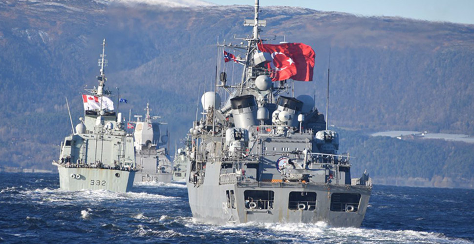 Akdeniz’de savaş rüzgârları esti