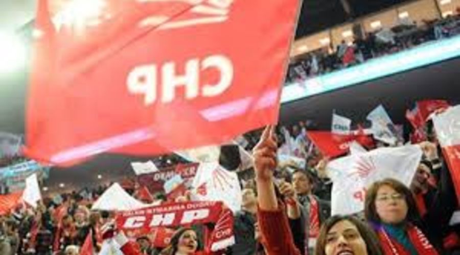 CHP kurultayında adaylar kimler? CHP Genel Başkan adayları | CHP Genel Başkanı kim olacak?