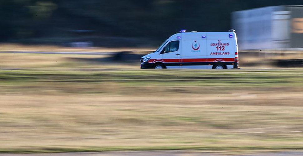 Yozgat'ta ambulans şarampole devrildi: 3 yaralı