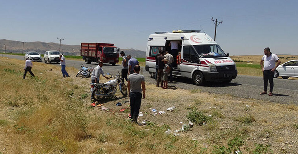 Motosiklet kazasında yaralanan Suriyeli kurtarılamadı