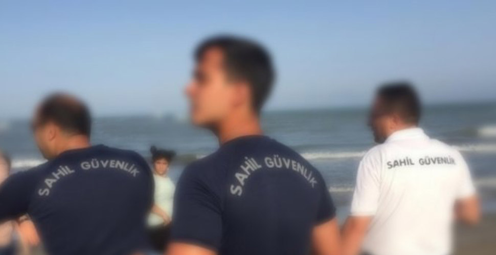 Oğlunu kurtarmak isteyen baba hayatını kaybetti