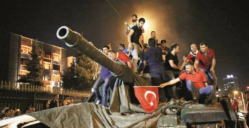 FETÖ: Kökü içeride dalları dışarıda Anadolu ağacı