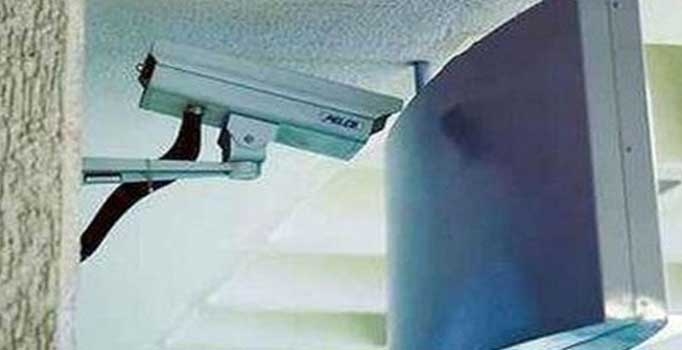 Konuşan eşyalar capsleri