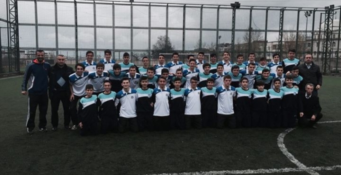 U15 Türkiye Şampiyonası'nı Arabayatağı kazandı