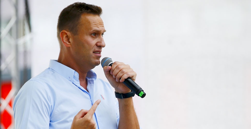 Rus muhalif Navalnıy toksik zehirlenme şüphesiyle hastaneye kaldırıldı