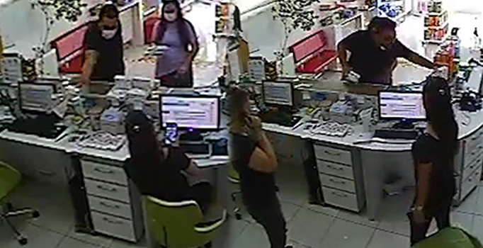 Türk Eczacıları Birliği paylaştı: Eczacılara şiddet görüntülerine tepki yağdı