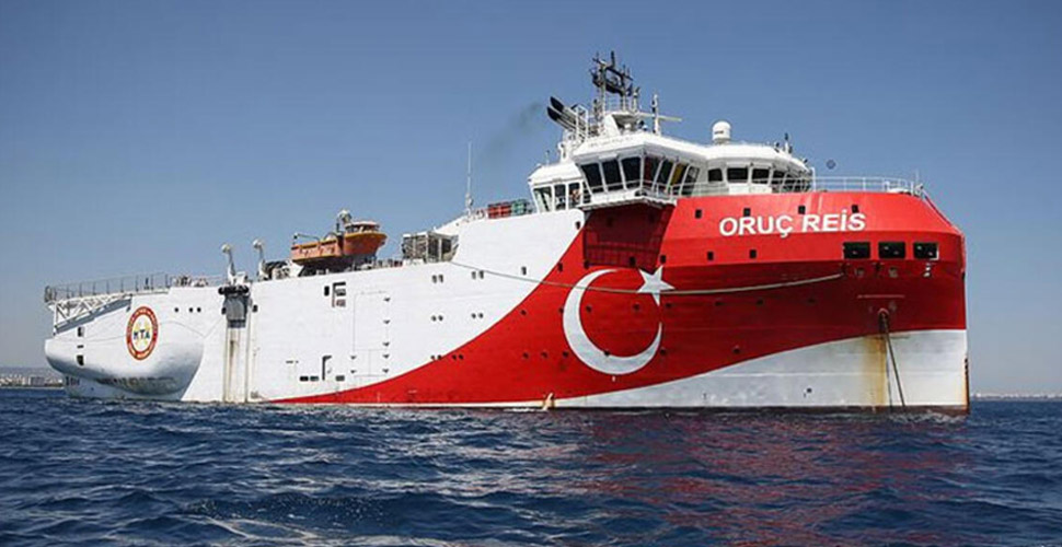 Atina ve Paris gerilimi tırmandırıyor