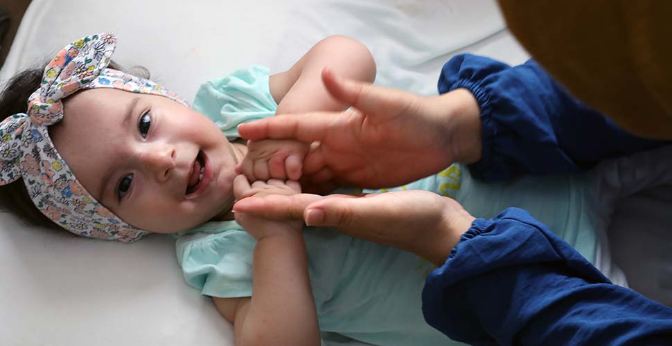 SMA hastası Sare bebeğin tedavisi için umut olun