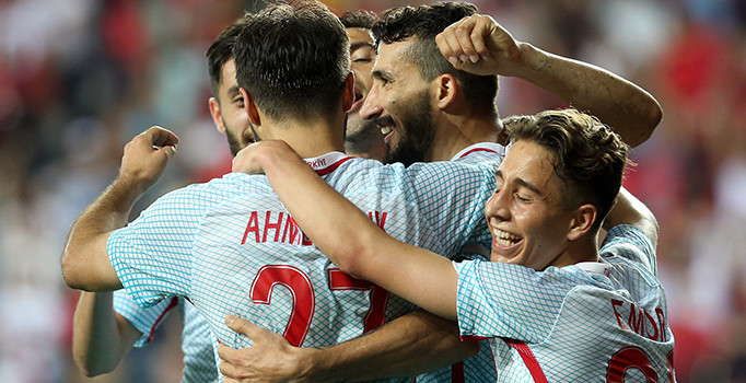 Ay-Yıldızlılar EURO 2016'da kader maçına çıkıyor