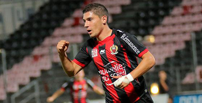 Fransız futbolcu Trabzonspor için Türkiye'de