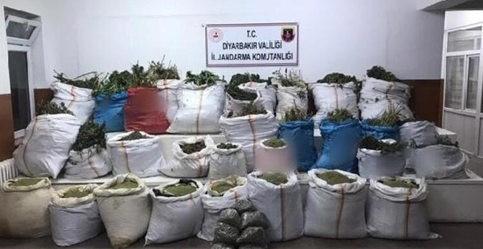 Narko-terör operasyonunda 540 kilo esrar ele geçirildi