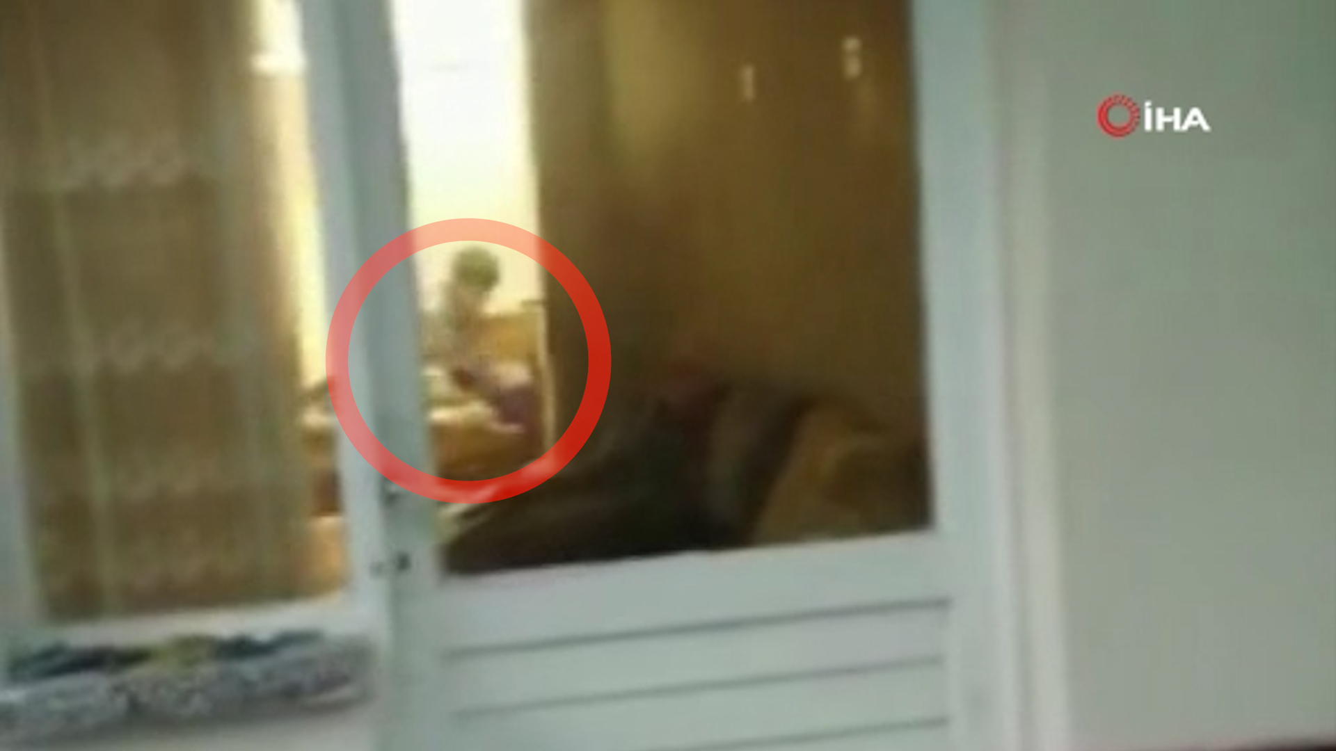 Isparta'da yaşlı adamdan zihinsel engelli oğluna dayak