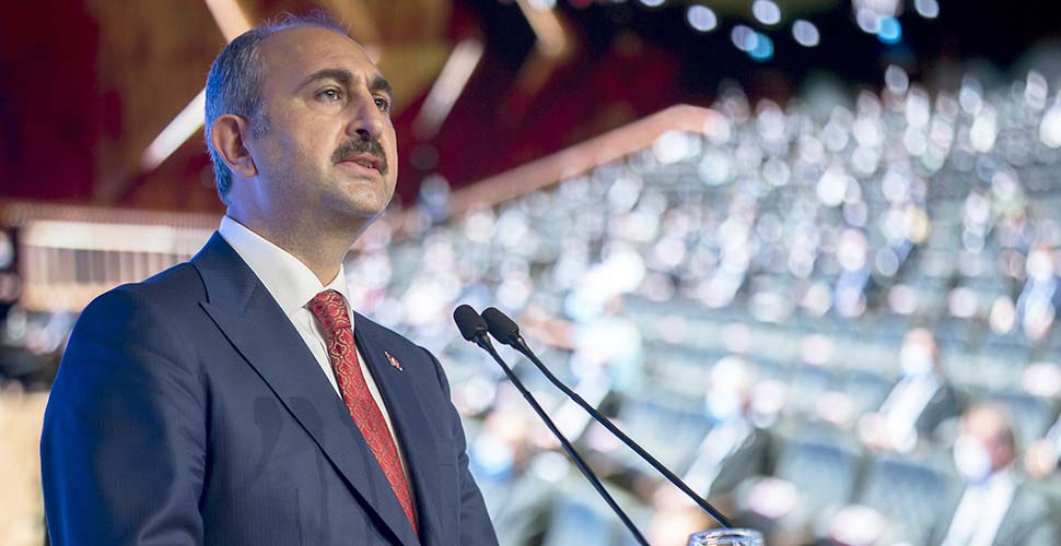 Bakan Gül'den 'Enis Berberoğlu' yorumu: AYM kararı bağlayıcı ama önce gerekçe açıklanmalı