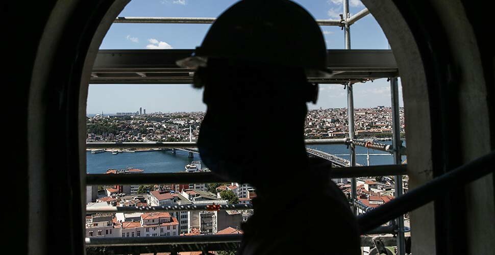 400 taşınmaz Vakıflar'a devredildi: Ayasofya, Kariye ve Galata da dahil