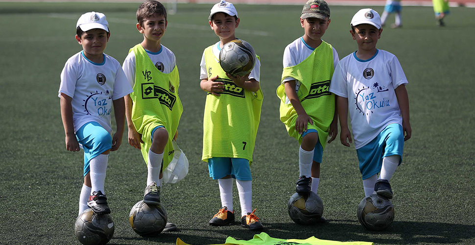 Yenimahalle’de yeşil sahalara yeni yıldızlar yetişecek