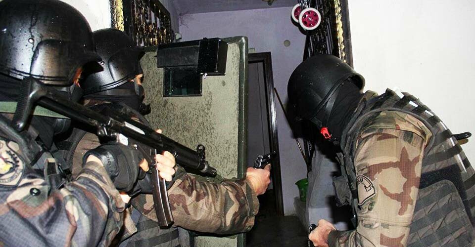 Bitlis merkezli 3 ilde PKK operasyonu