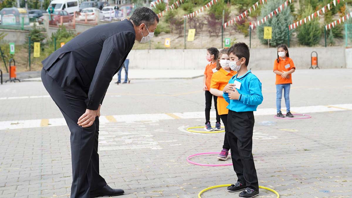 DEVA Partisi'nden 'eğitim politikası'na tepkisi: Hükümet sınıfta kaldı, hala yol haritamız yok