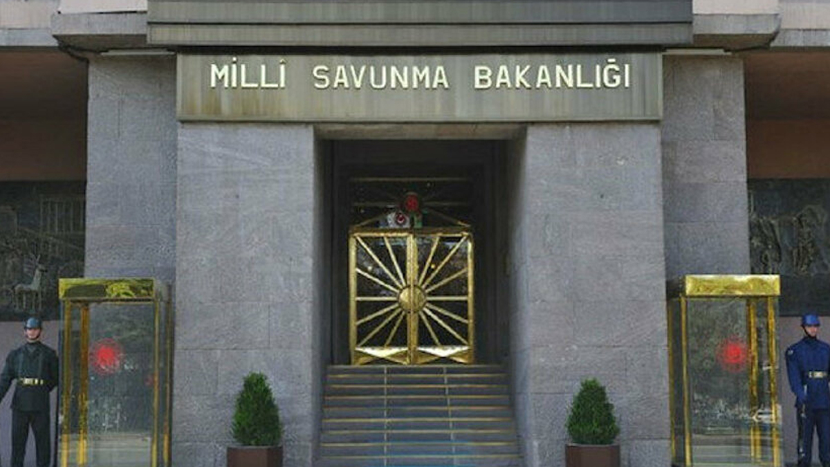 MSB'den 'Ermenistan uçağı düşürüldü' iddialarına cevap