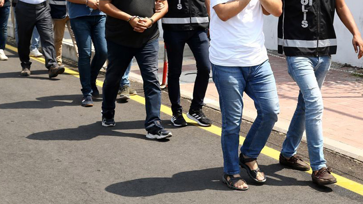 Son dakika! FETÖ'nün TÜBİTAK yapılanmasına operasyon