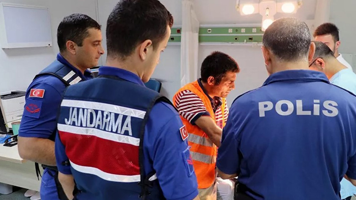 Hastanede şiddet bitmiyor! Bu sefer jandarmaya saldırdılar