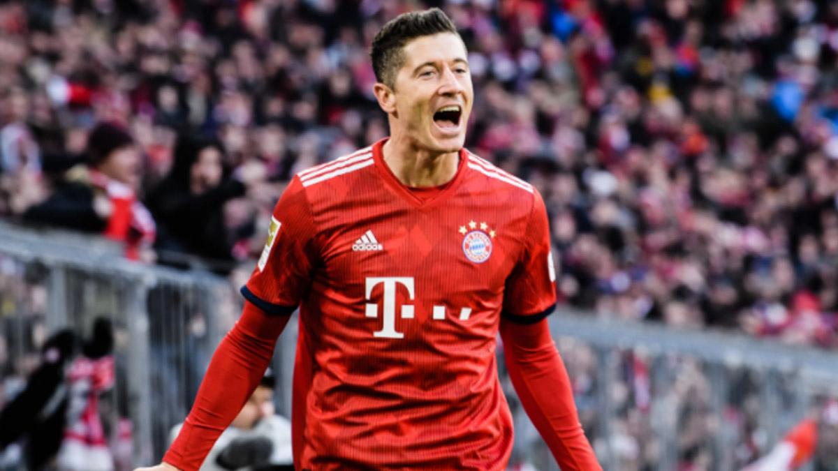 UEFA'da yılın erkek futbolcusu Lewandowski oldu