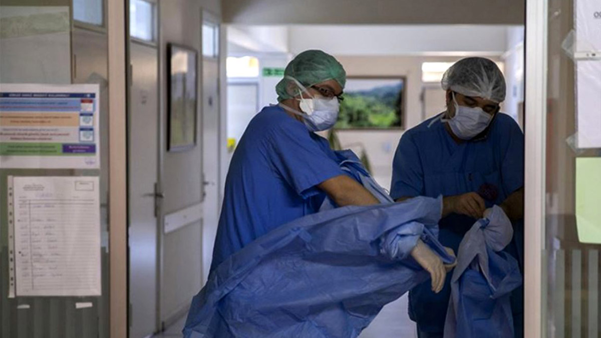 Son dakika: Bakan Koca güncel koronavirüs tablosunu açıkladı