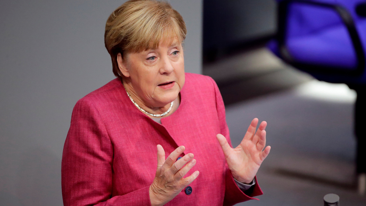 Merkel'den Türkiye çıkışı