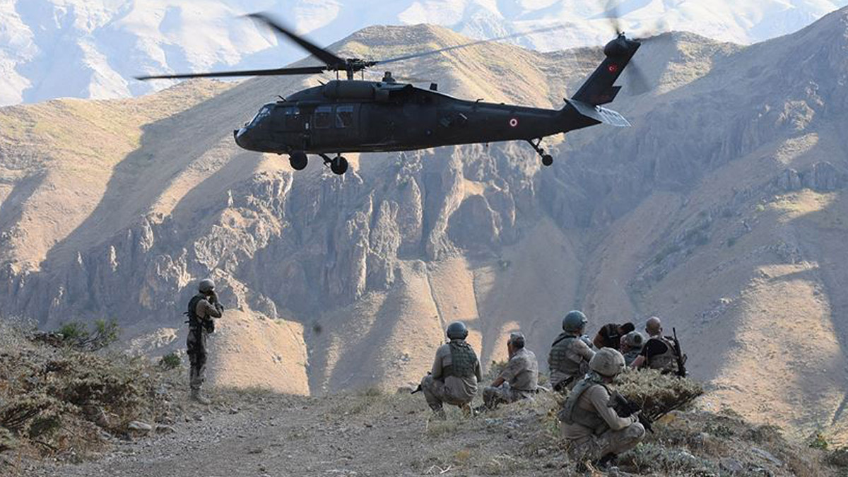 Diyarbakır'da 3 terörist etkisiz hale getirildi