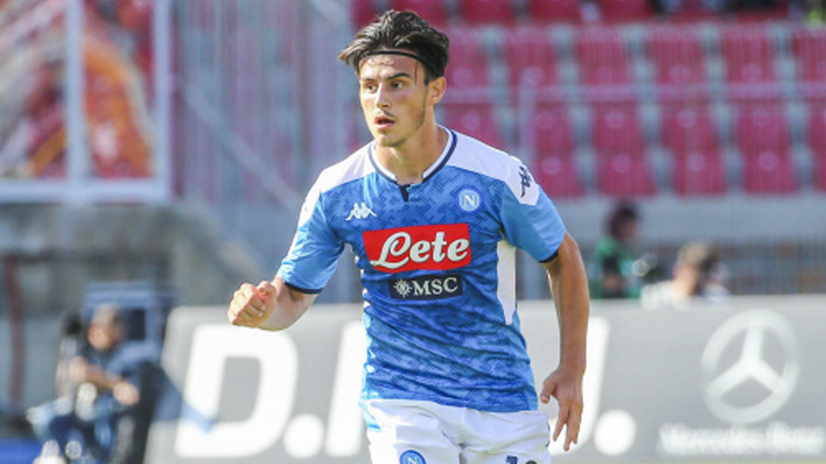 Eljif Elmas koronavirüse yakalandı