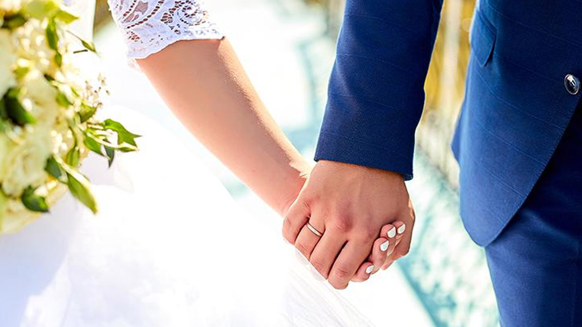 Yargıtay'dan evlilik sebebiyle istifa eden işçiye tazminat kararı