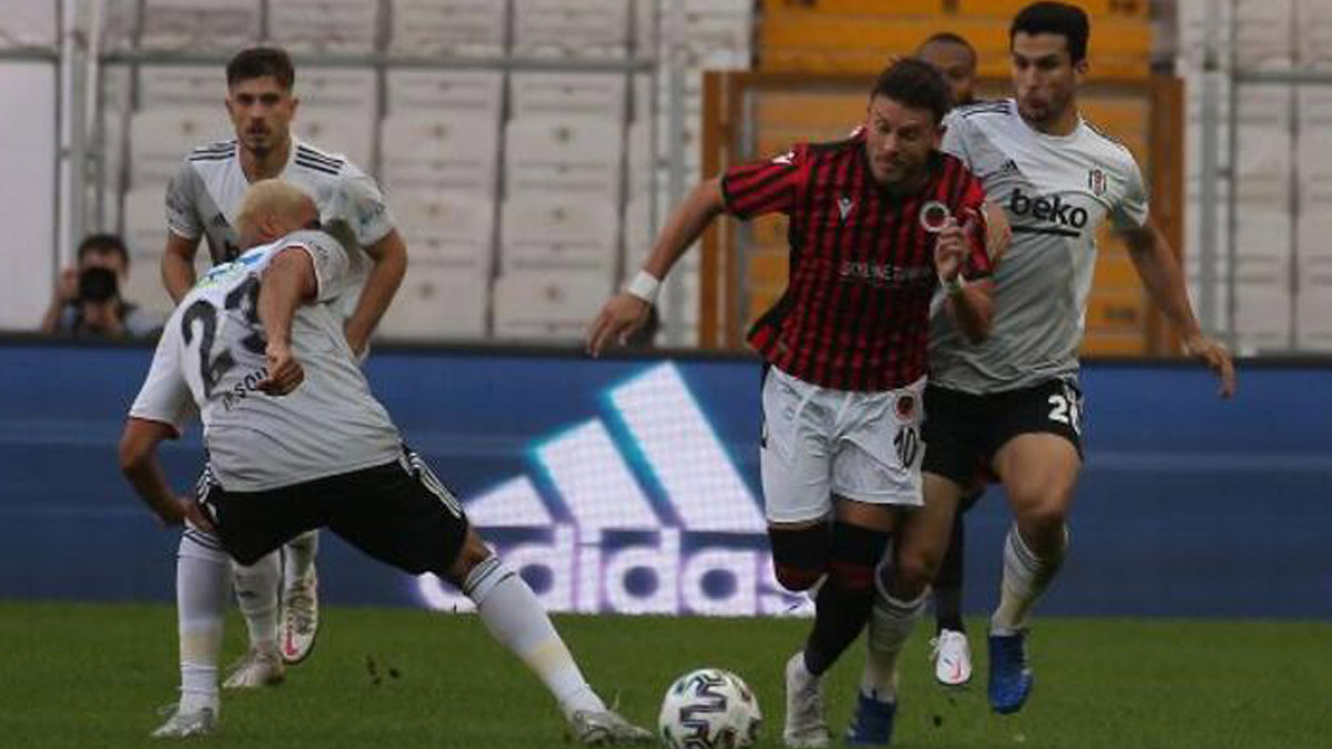 Beşiktaş, Gençlerbirliği'ne 0-1 mağlup oldu