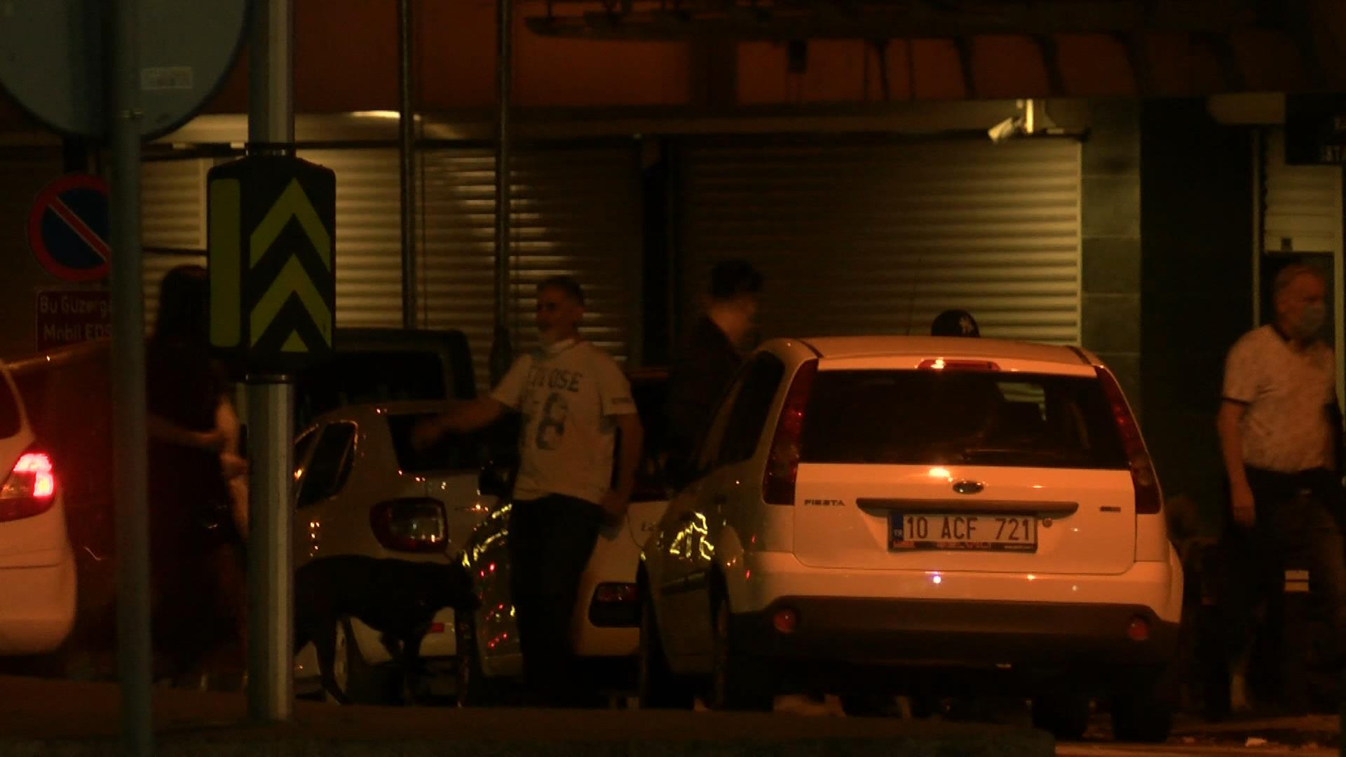 İstanbul'da değnekçi tarifesi: 1 saati 15 lira