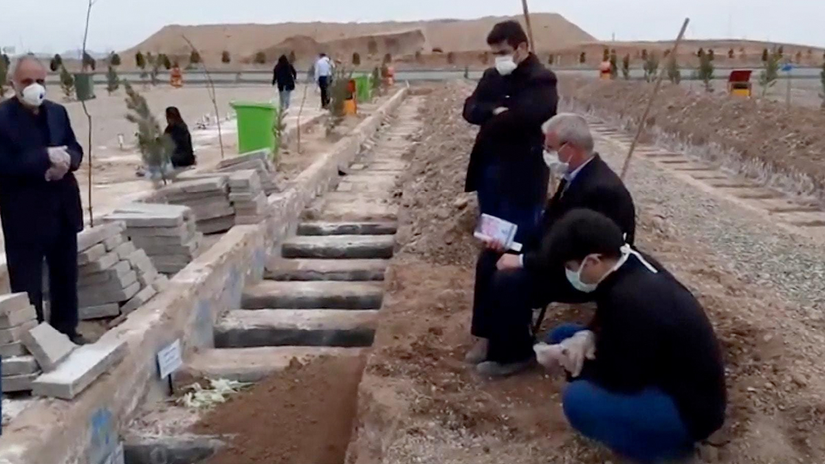 İran koronavirüs Bilim Kurulu üyesi Merdani: Hastanelerde yer kalmadı