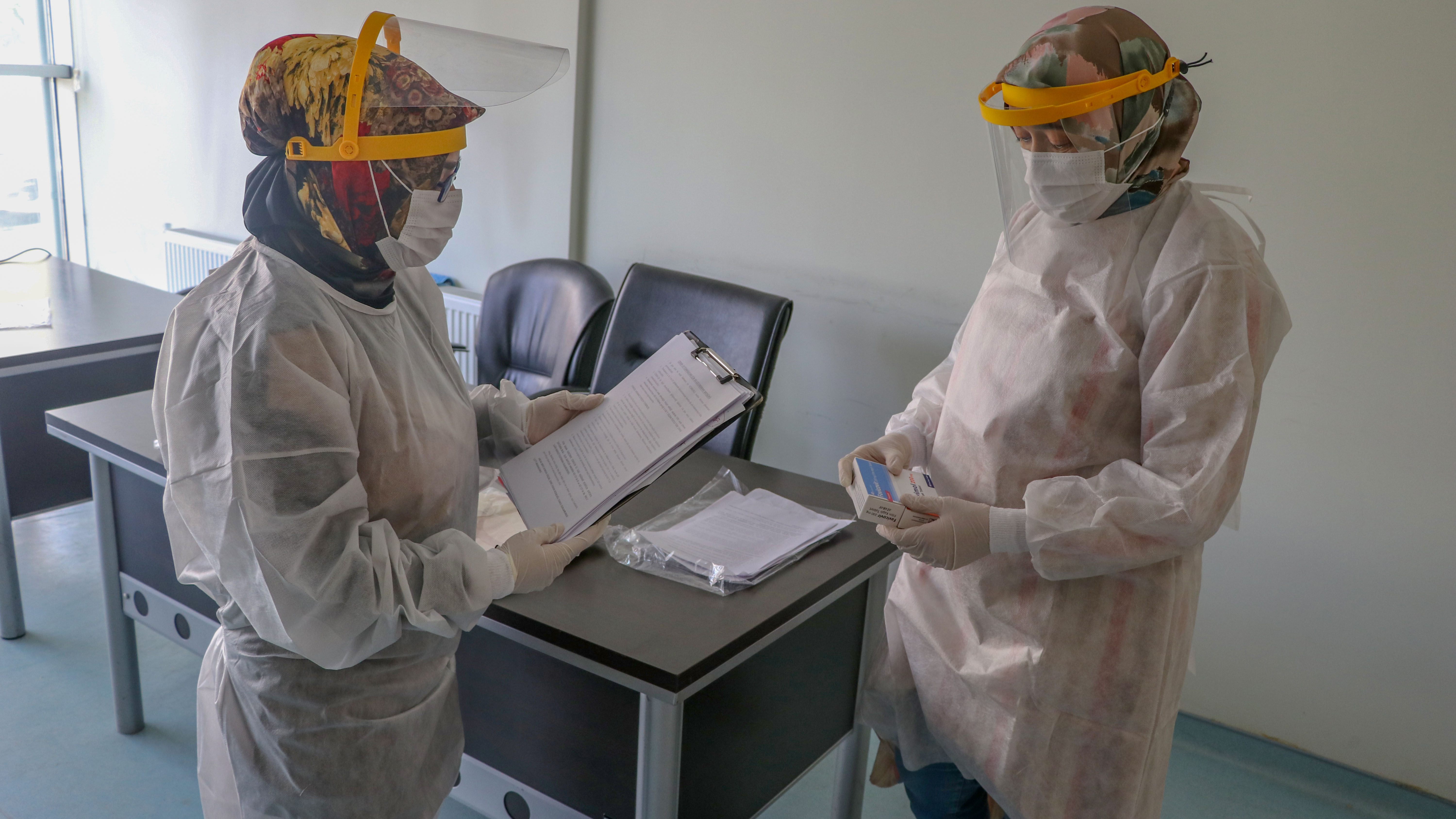 Koronavirüs hastalarının yüzde 82'sinde nörolojik semptomlar görülüyor